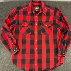 Gander Mountain Red and Black Plaid Button Down Shirt